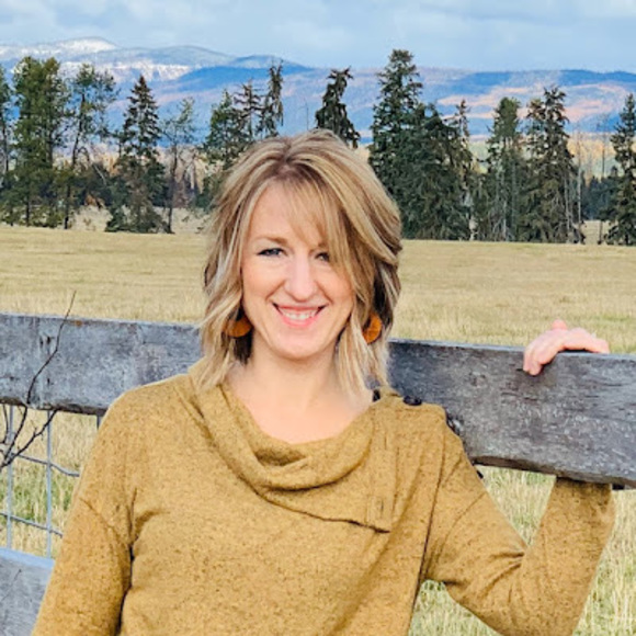 Meet your Posher, Janny - Picture 1 of 1